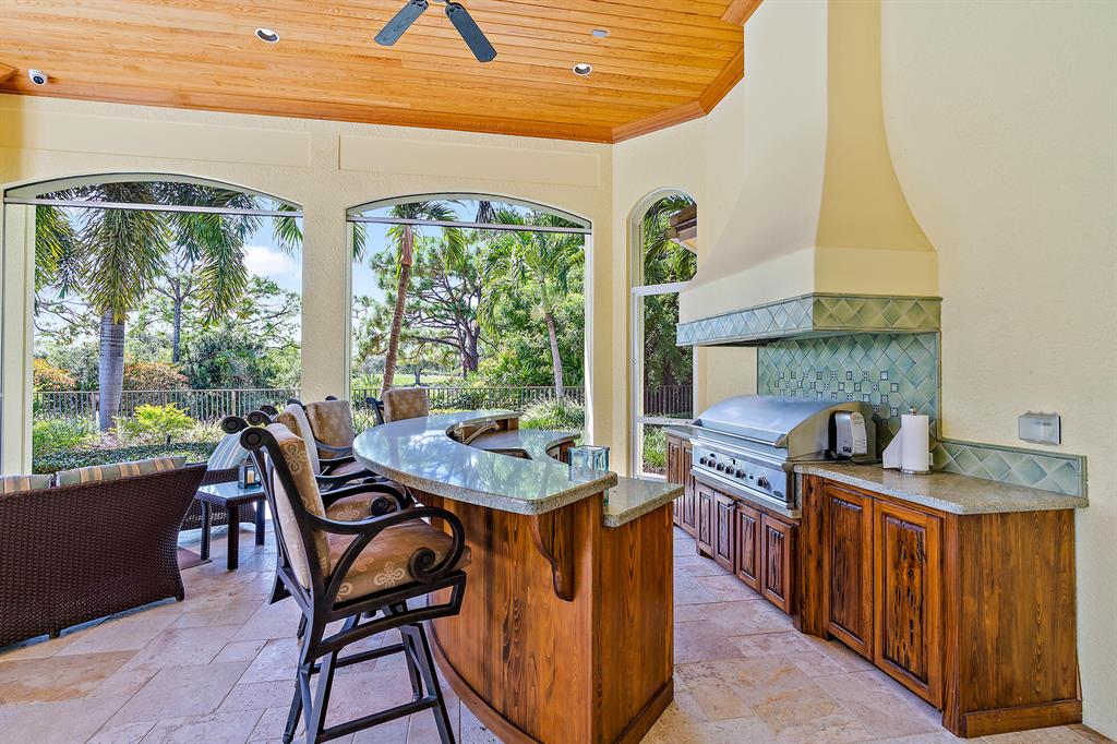 JUPITER HILLS VILLAGE PH I - Residential