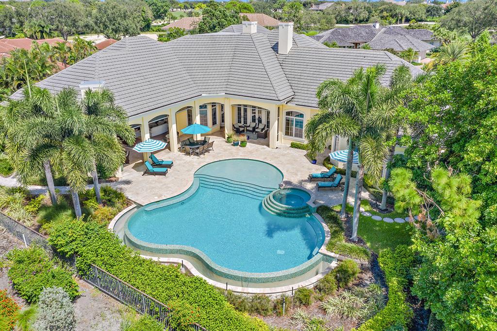 JUPITER HILLS VILLAGE PH I - Residential