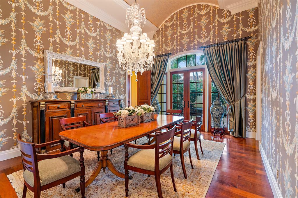 JUPITER HILLS VILLAGE PH I - Residential