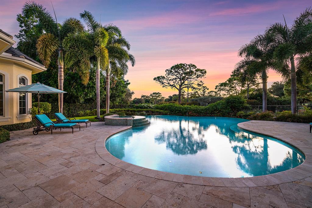 JUPITER HILLS VILLAGE PH I - Residential
