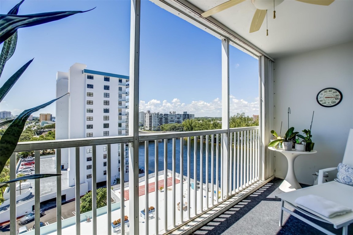 INTRACOASTAL TOWER CONDO - Residential