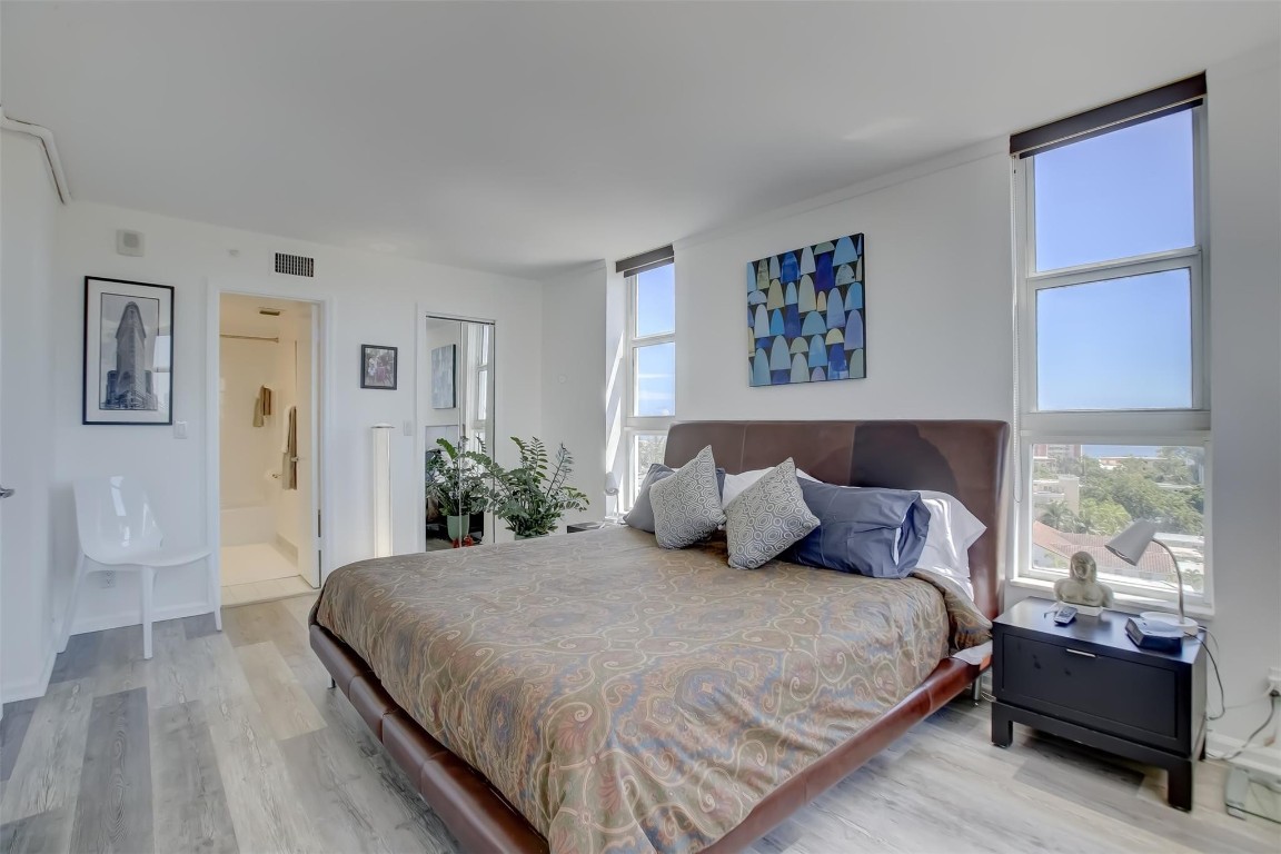 INTRACOASTAL TOWER CONDO - Residential