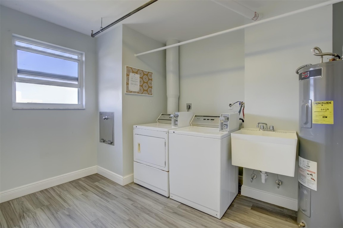 INTRACOASTAL TOWER CONDO - Residential