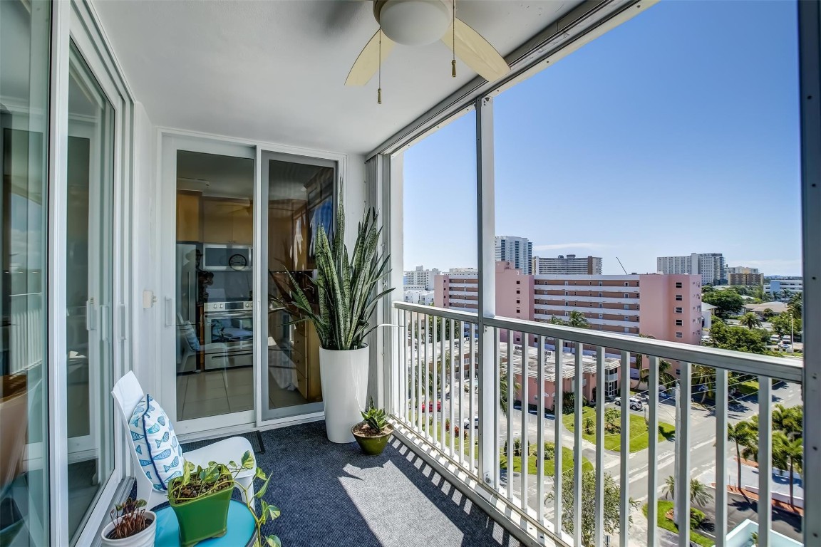 INTRACOASTAL TOWER CONDO - Residential