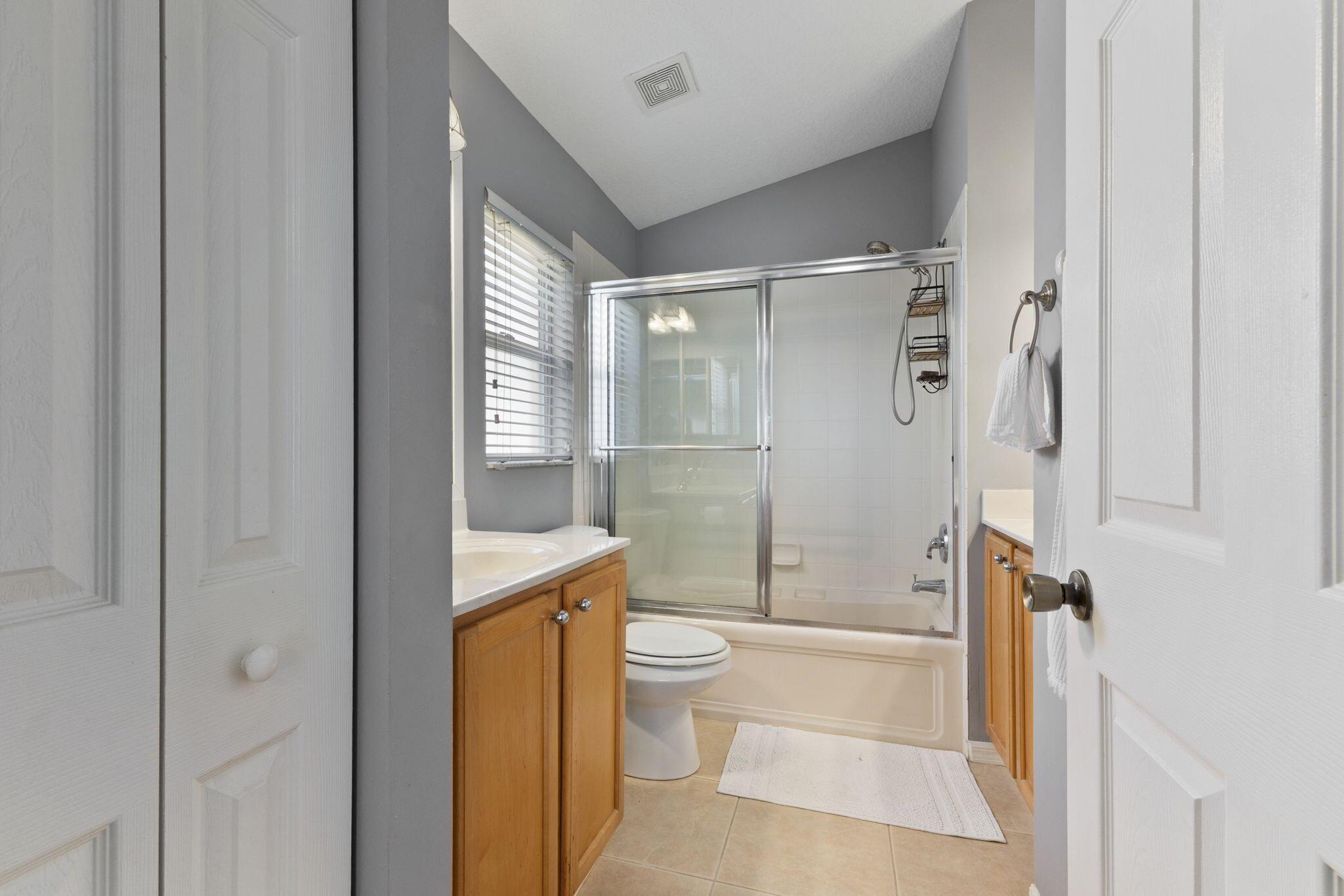 LAKEFOREST - Residential