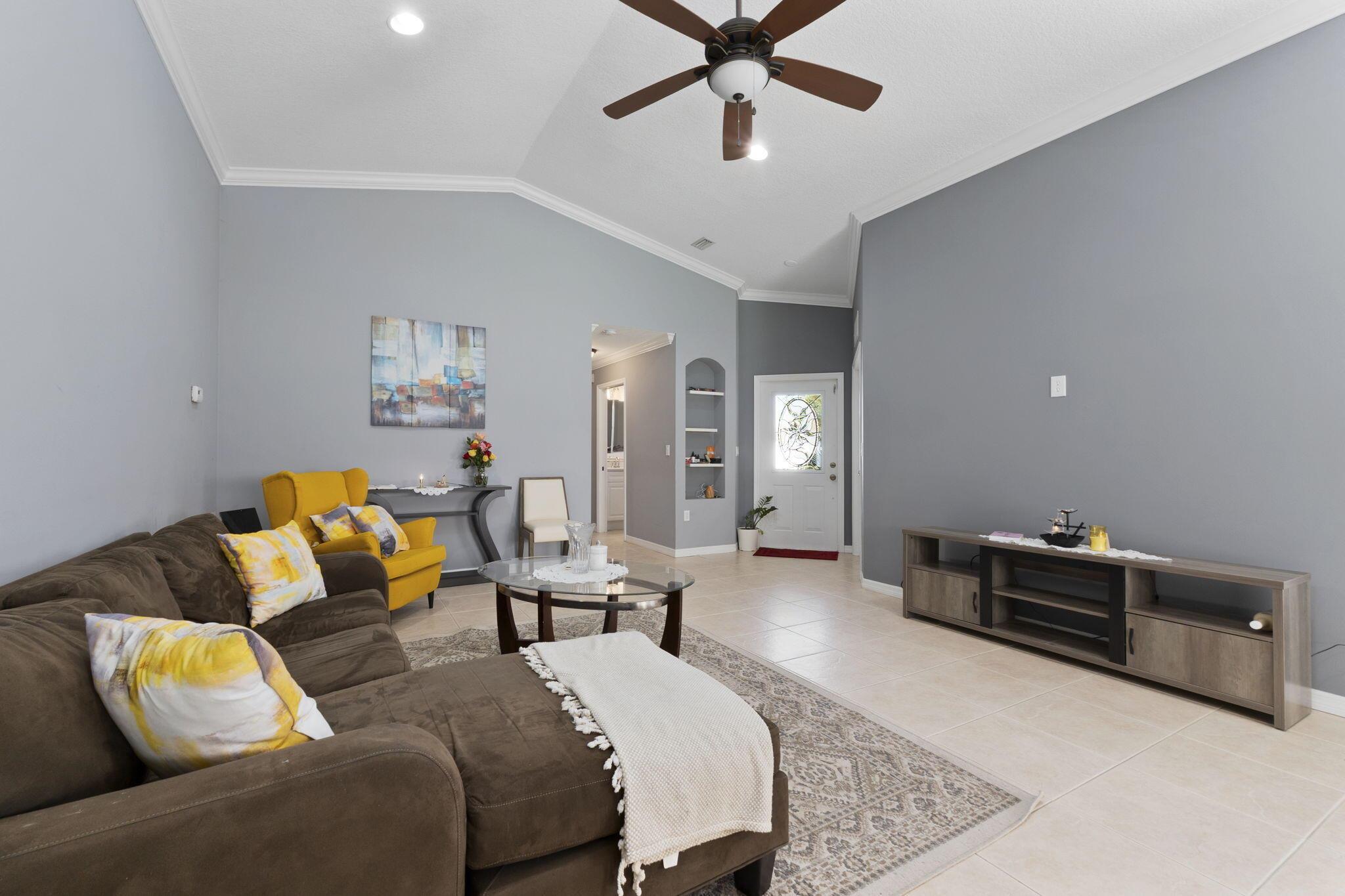 LAKEFOREST - Residential