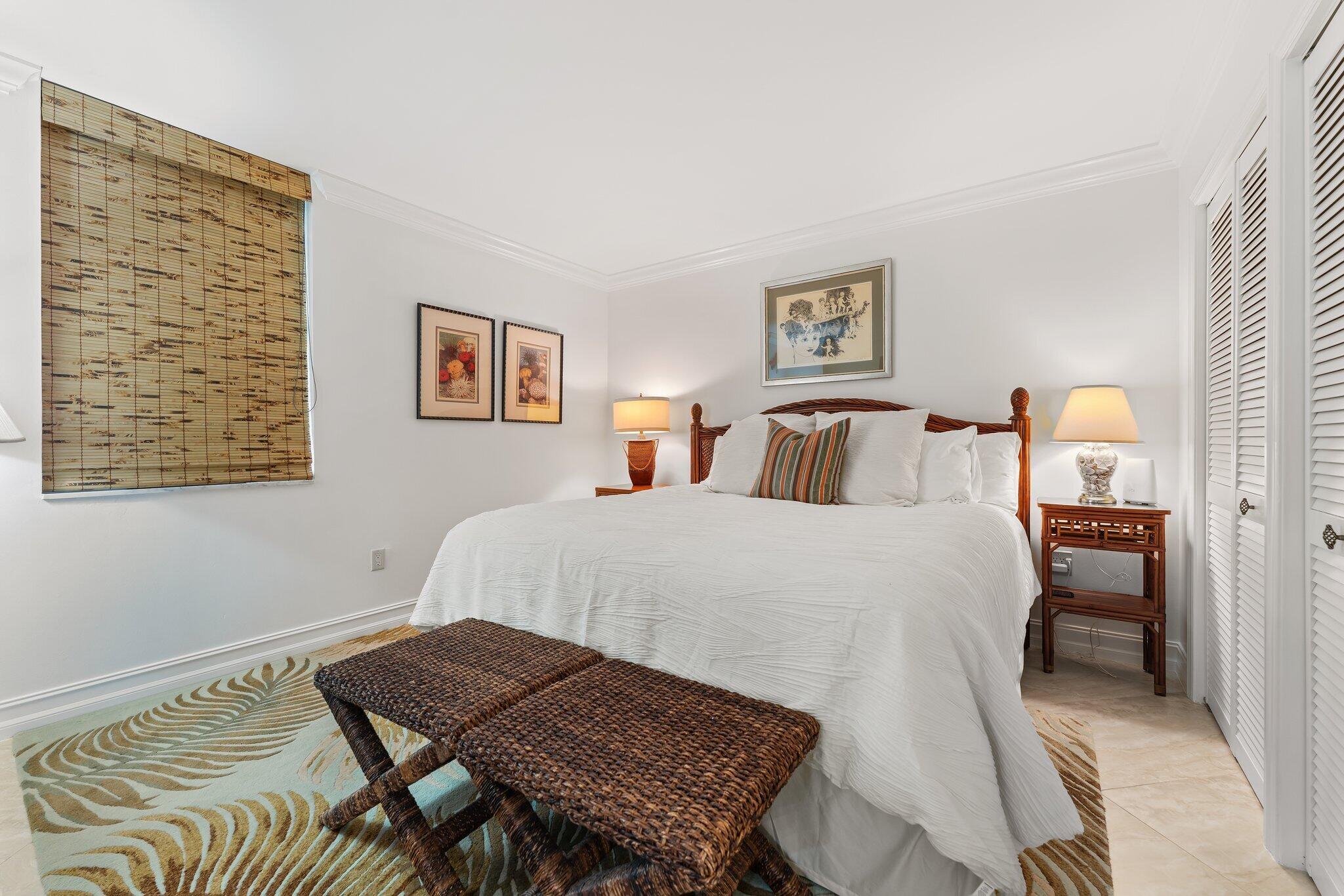 TEQUESTA TOWERS CONDO - Residential