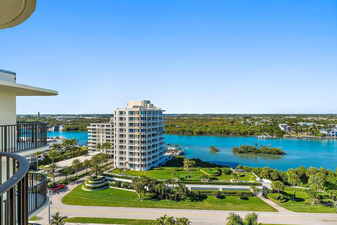 TEQUESTA TOWERS CONDO - Residential