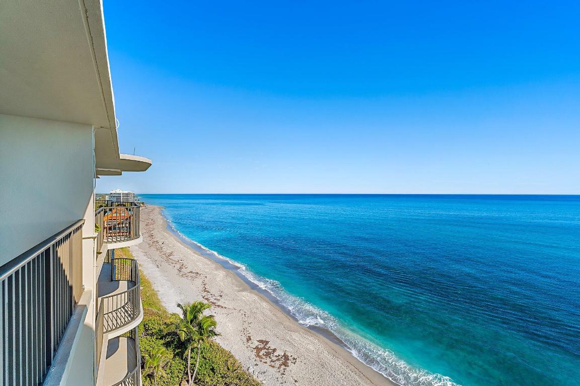 TEQUESTA TOWERS CONDO - Residential