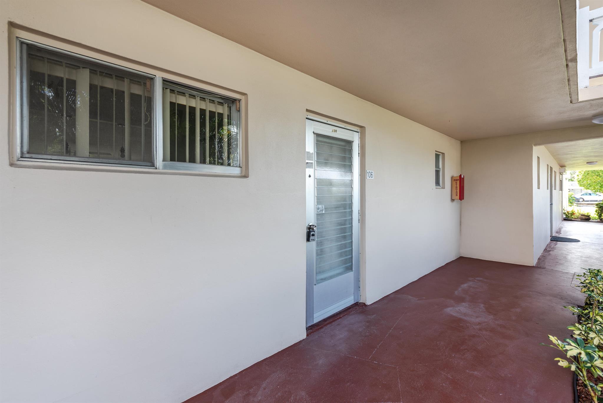 2991 Garden Drive S 106