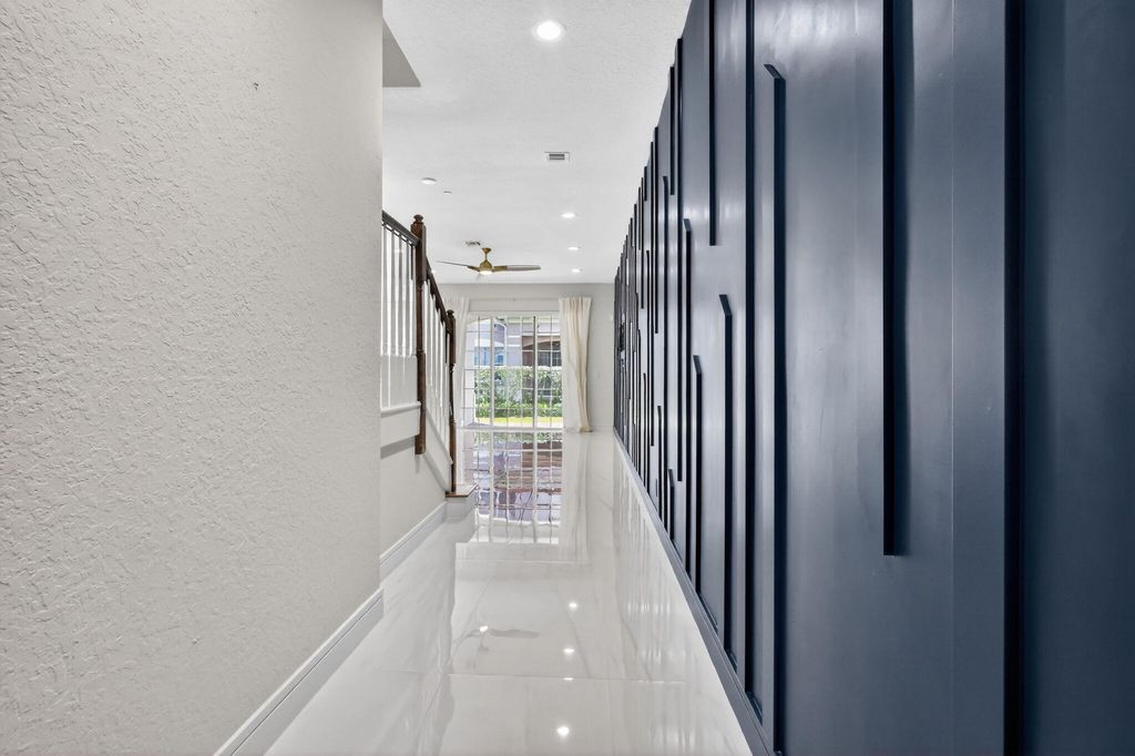 Photo of 145 Nottingham Place, Boynton Beach, FL 33426 (MLS # B26004812)