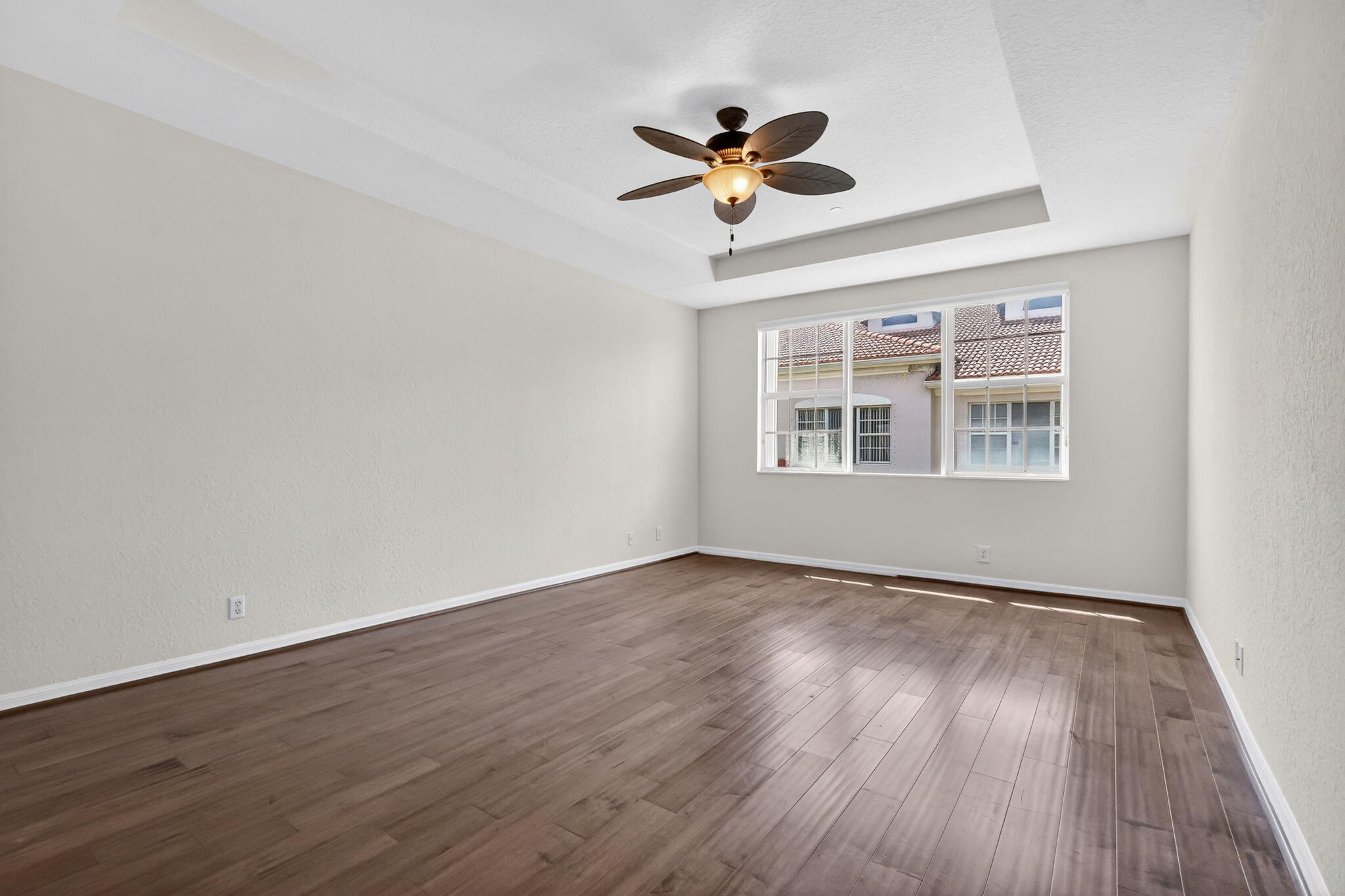 CARRIAGE POINTE TOWNHOMES PUD - Residential