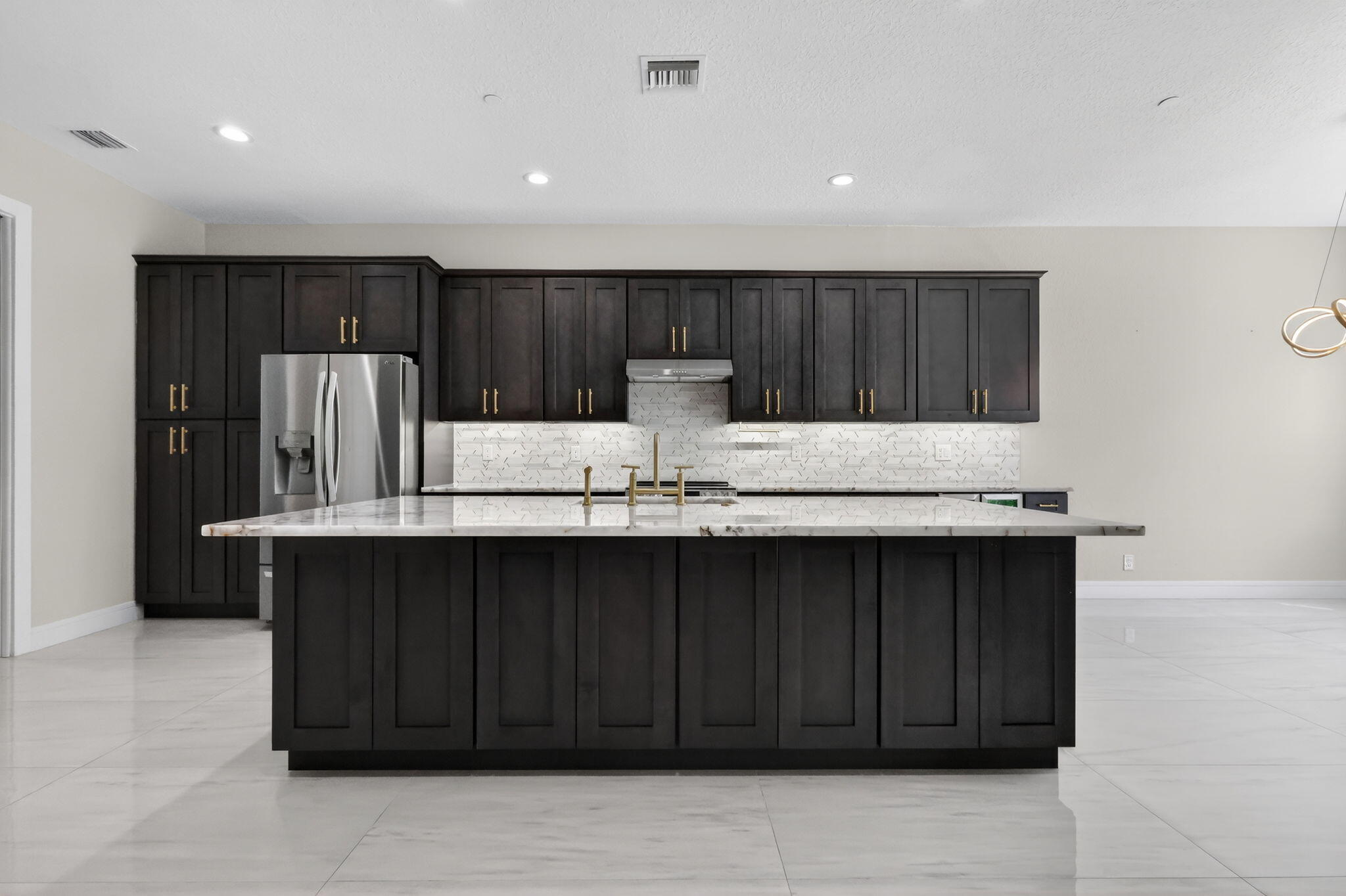 CARRIAGE POINTE TOWNHOMES PUD - Residential