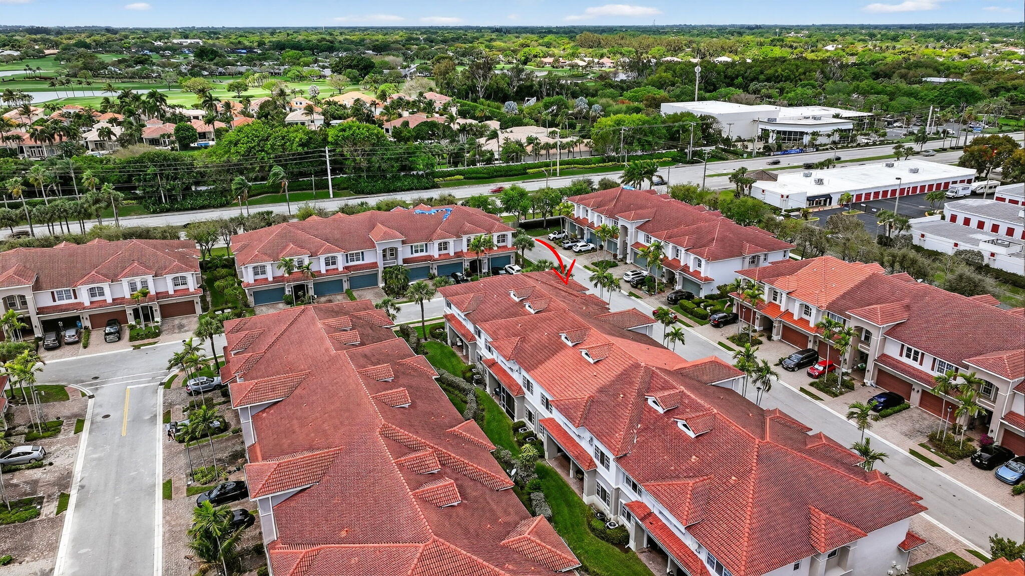 CARRIAGE POINTE TOWNHOMES PUD - Residential