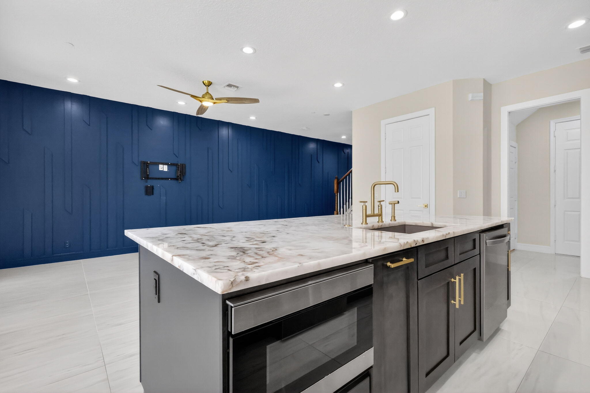 CARRIAGE POINTE TOWNHOMES PUD - Residential