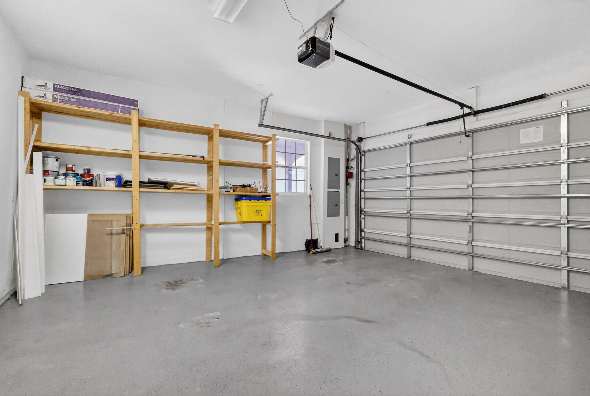 CARRIAGE POINTE TOWNHOMES PUD - Residential