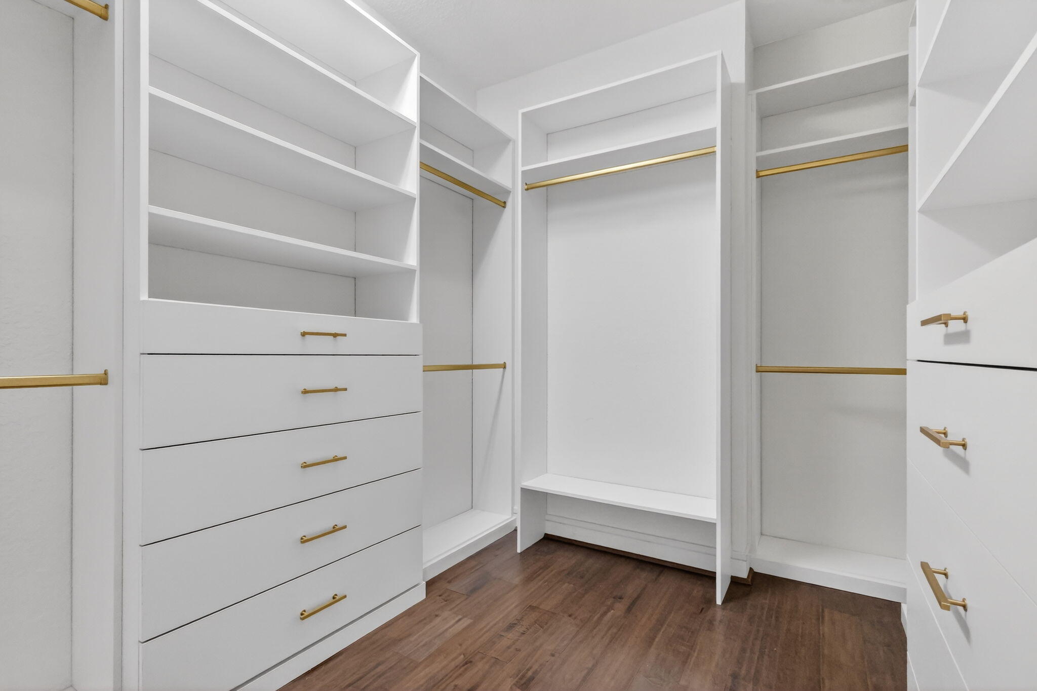 CARRIAGE POINTE TOWNHOMES PUD - Residential