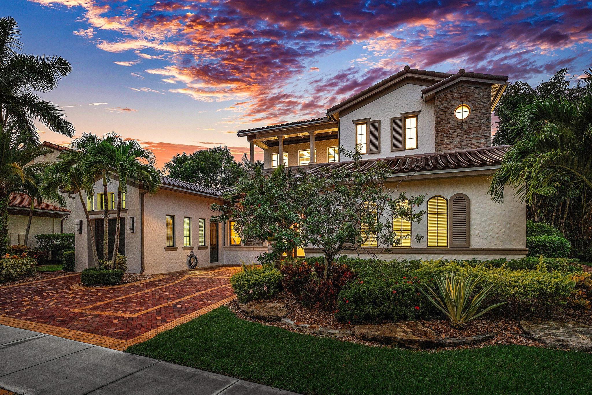 PARKLAND GOLF AND COUNTRY - Residential