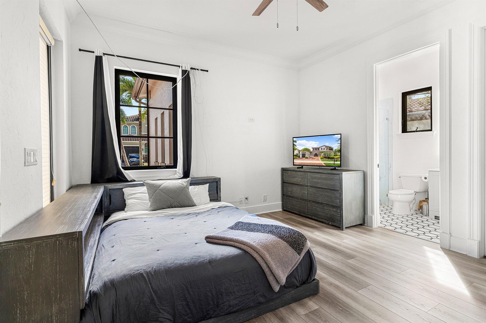 PARKLAND GOLF AND COUNTRY - Residential