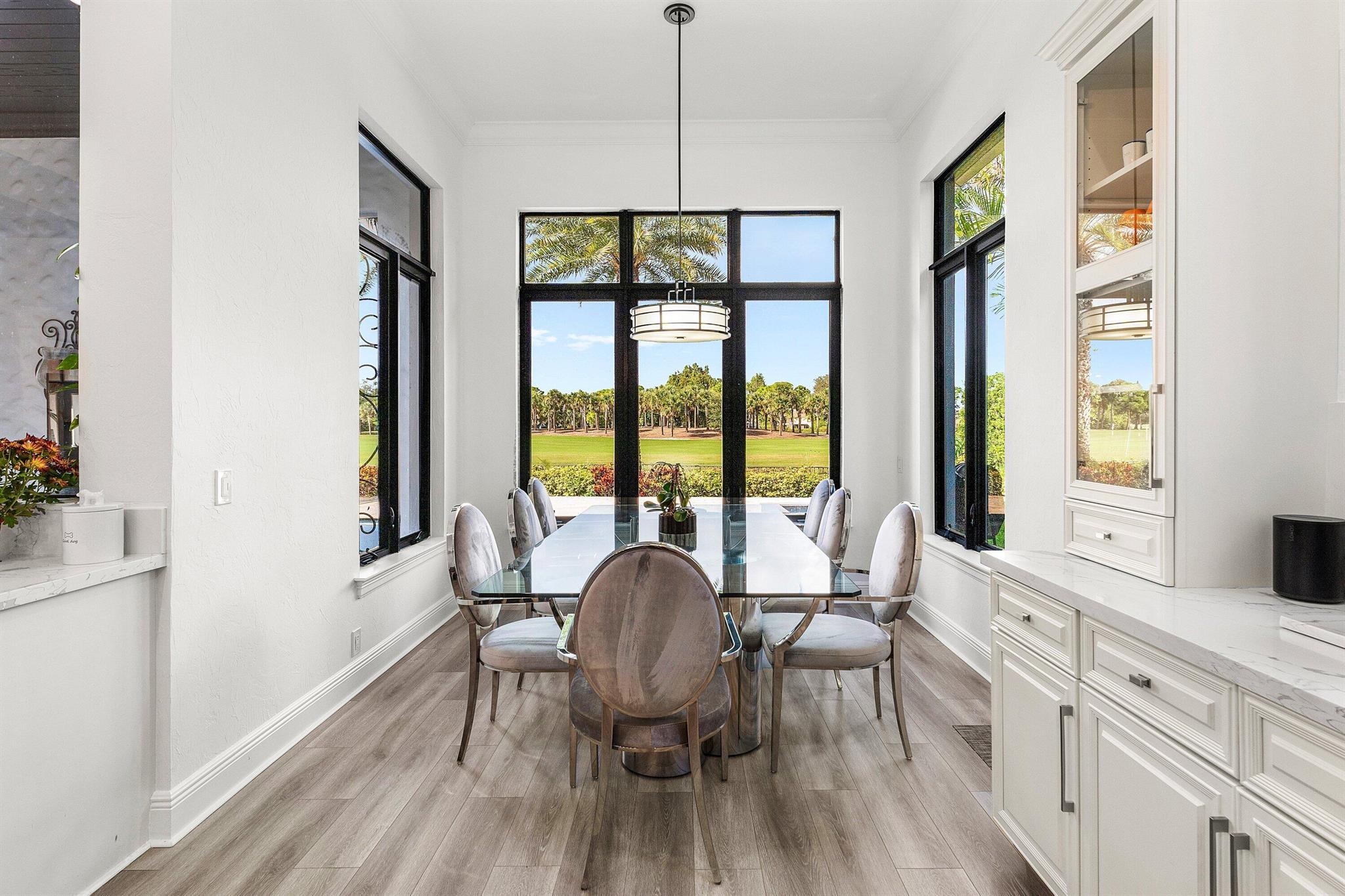 PARKLAND GOLF AND COUNTRY - Residential