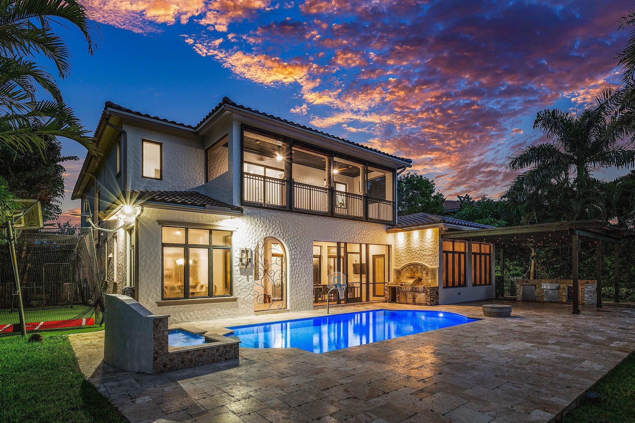 PARKLAND GOLF AND COUNTRY - Residential