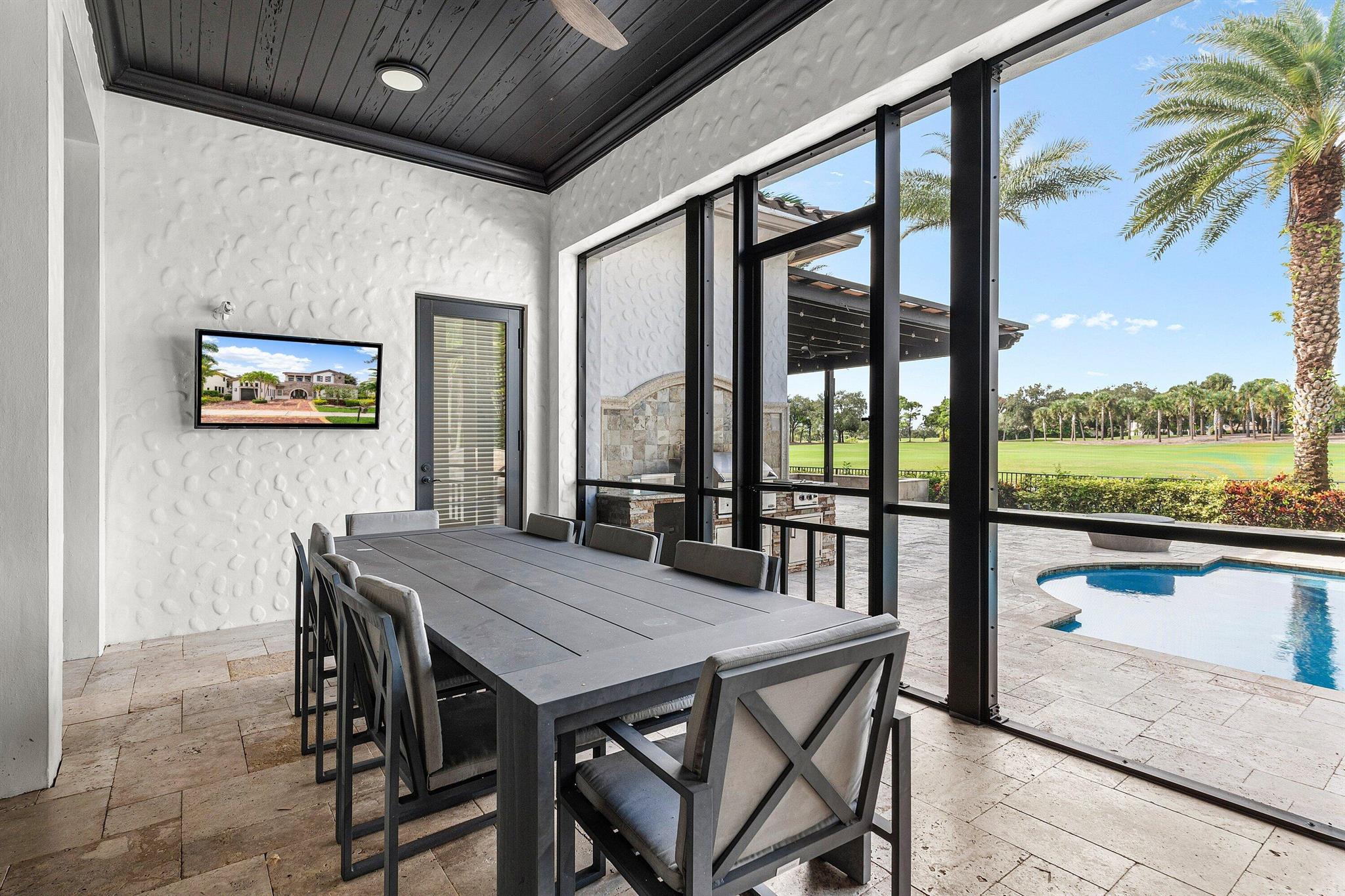 PARKLAND GOLF AND COUNTRY - Residential