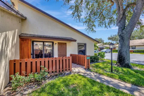 8182 SE Villa Way, Hobe Sound, FL MLS: R11026253
