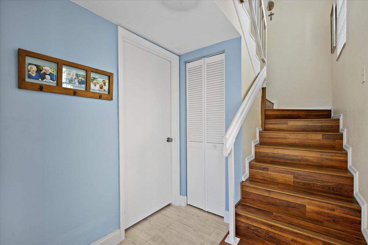 BAY REACH CONDO - Residential