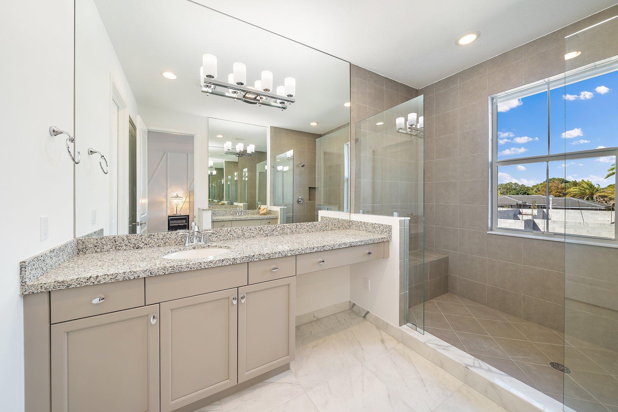 POINTE MIDTOWN - Residential Lease