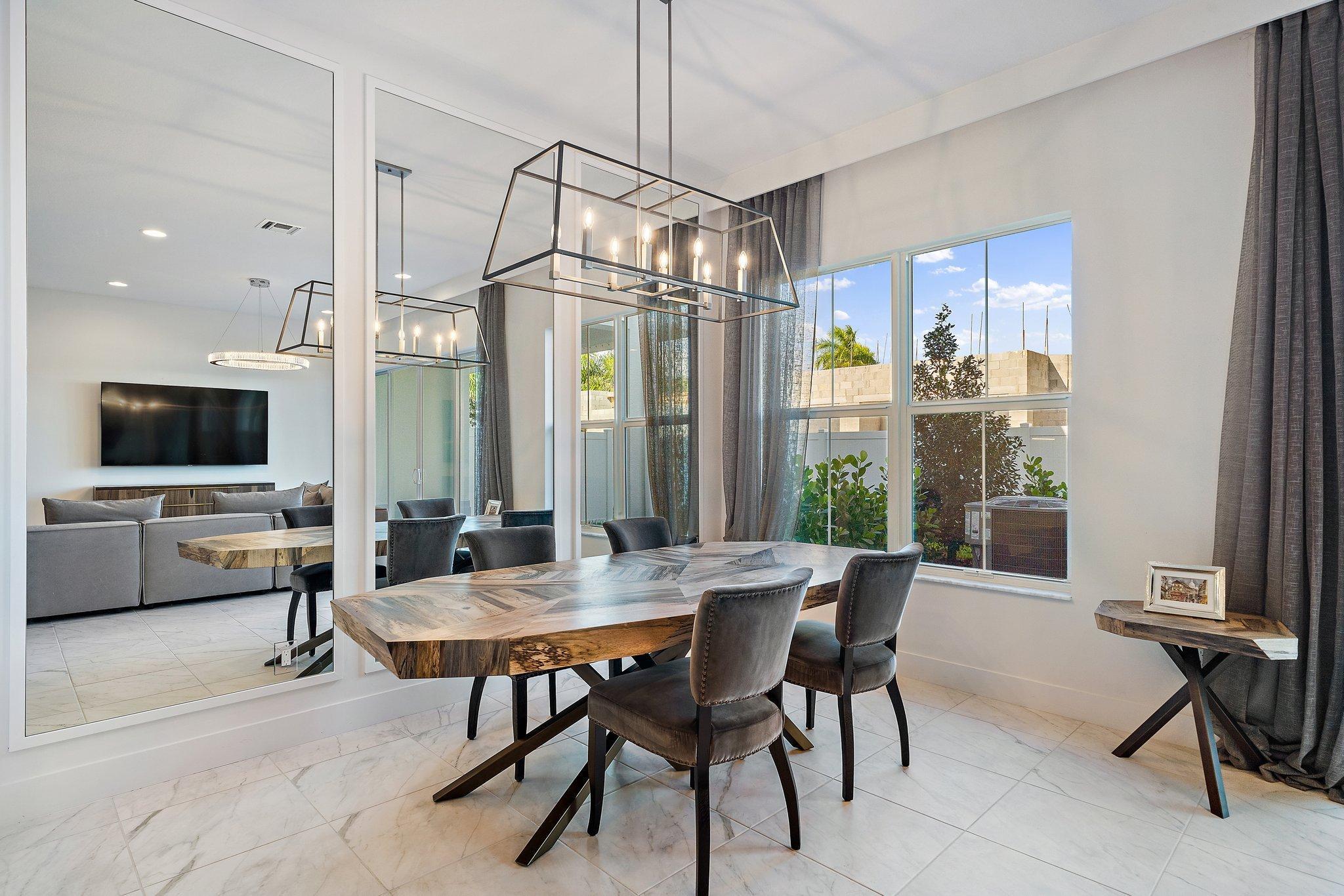 POINTE MIDTOWN - Residential Lease