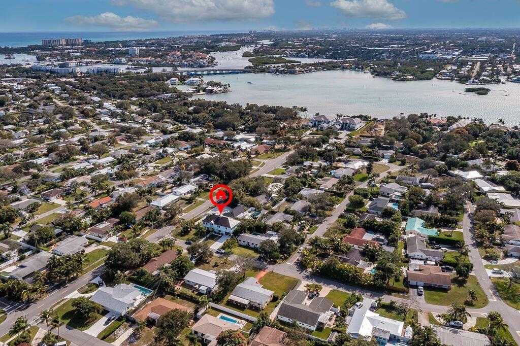 JUPITER IN THE PINES - Residential