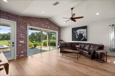 Tiny photo for 11140 NW 160th Avenue, Morriston, FL 32668 (MLS # B26090712)