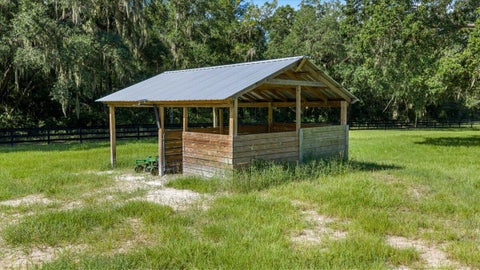 Tiny photo for 11140 NW 160th Avenue, Morriston, FL 32668 (MLS # B26090712)