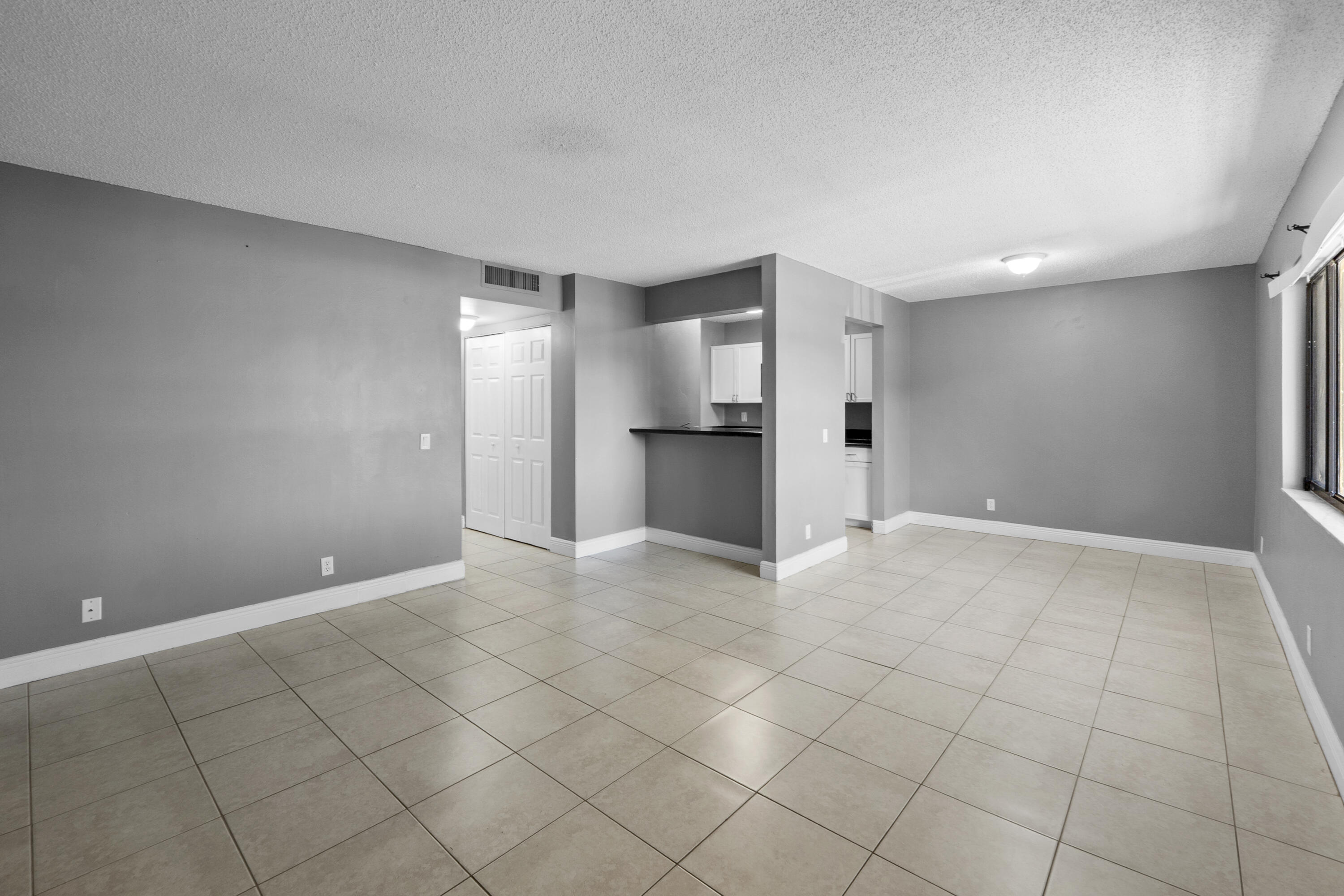 MEADOWS ON THE GREEN CONDO - Residential Lease
