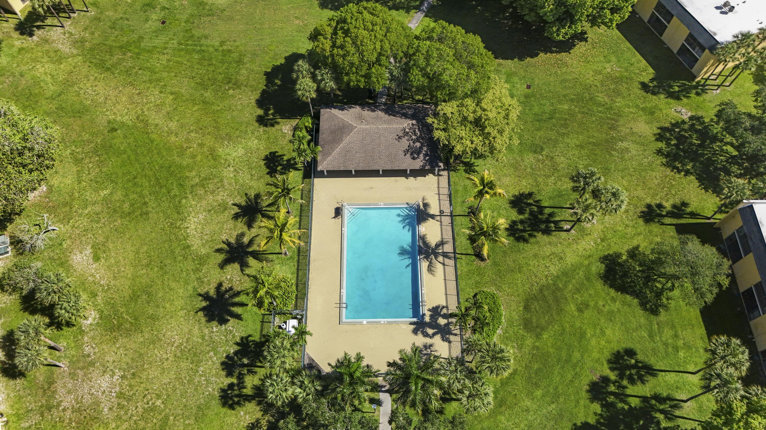 MEADOWS ON THE GREEN CONDO - Residential Lease