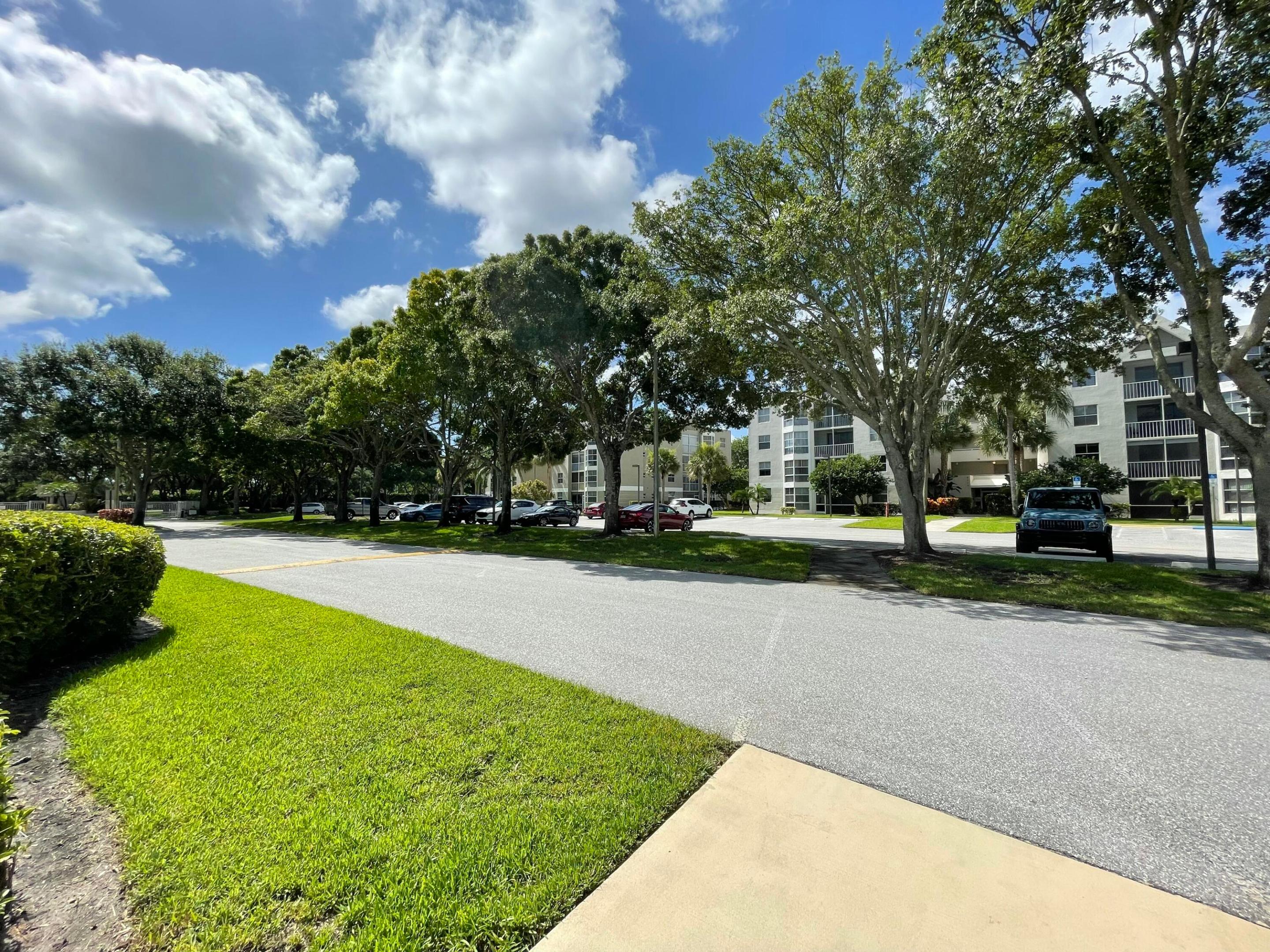 DIAMOND AT DELRAY CONDO - Residential