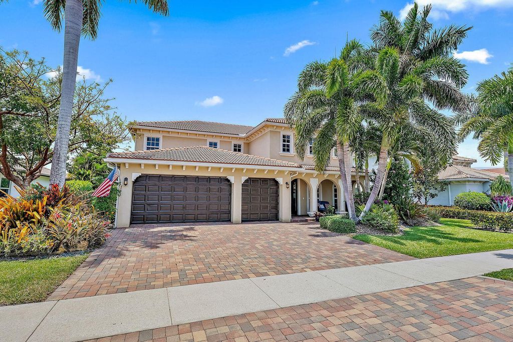 Photo of 133 Casa Circle, Jupiter, FL 33458 (MLS # B26009005)