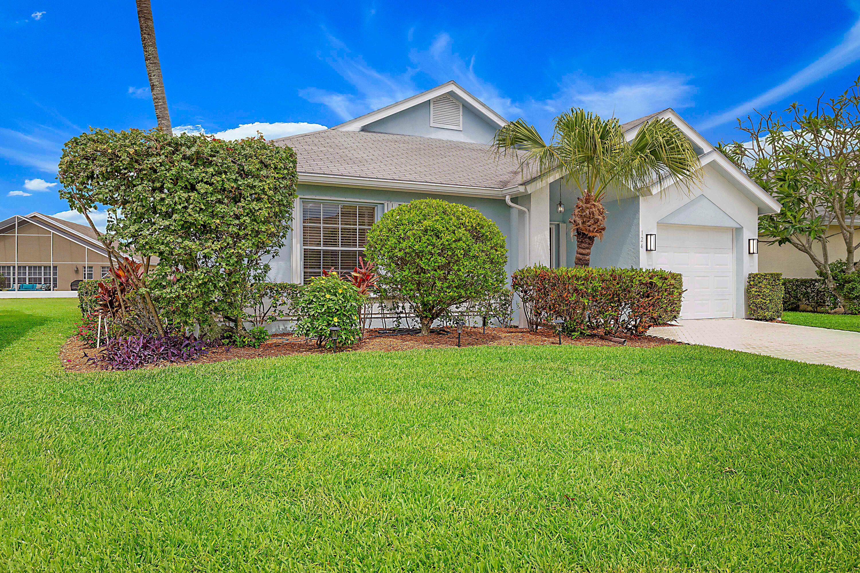 124 Adobe Circle