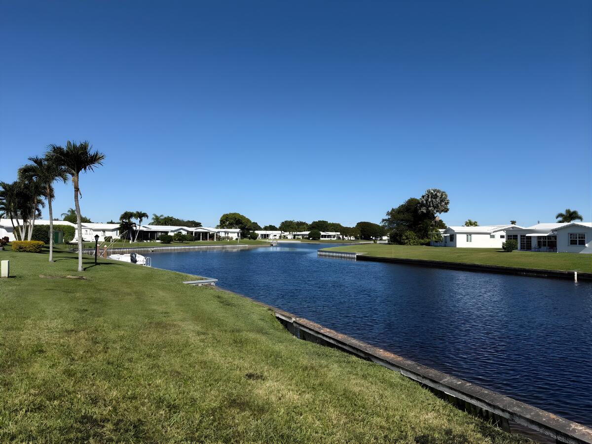 Palm Beach Leisureville 05 - Residential