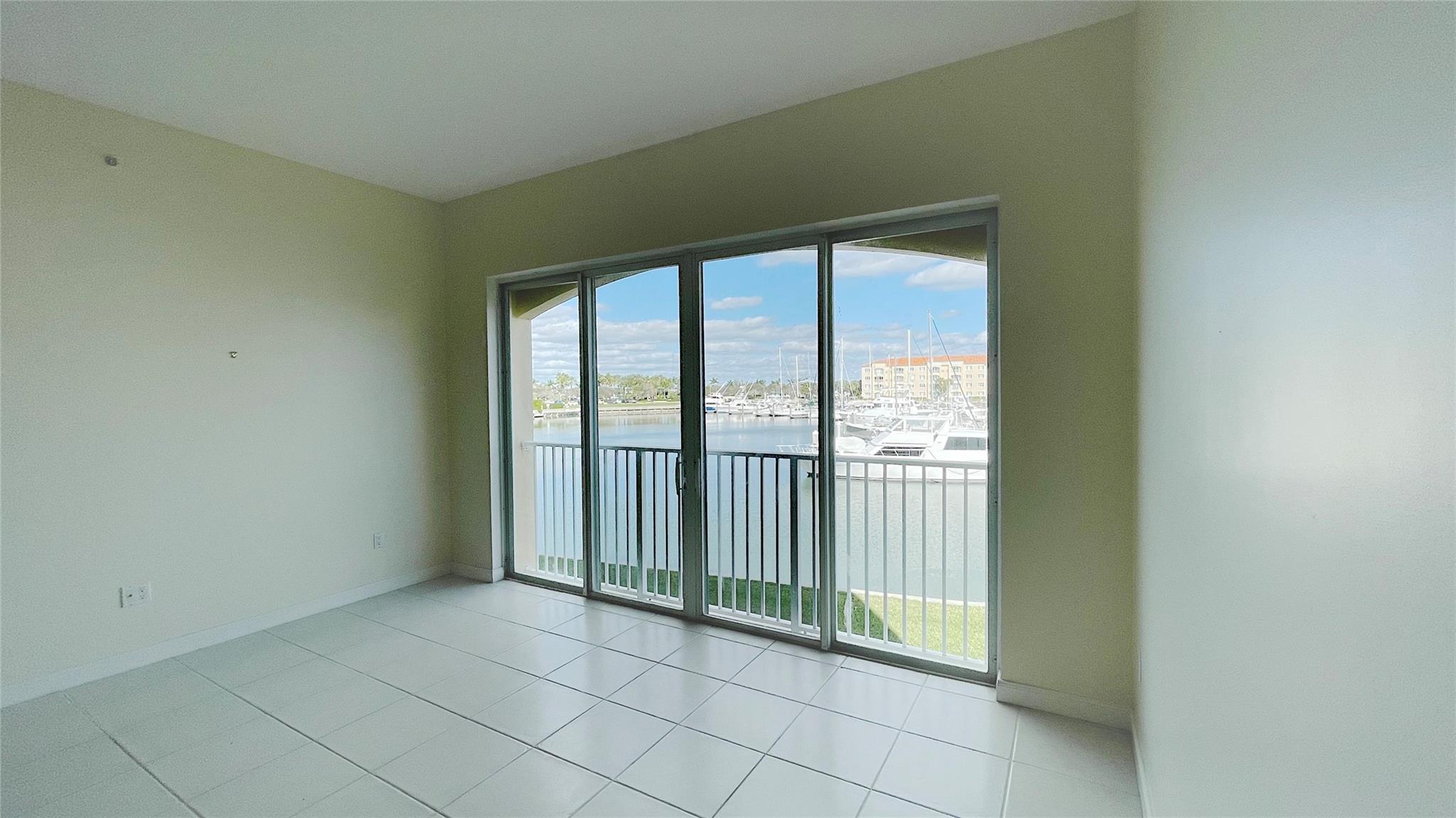 HARBOUR ISLE - Residential