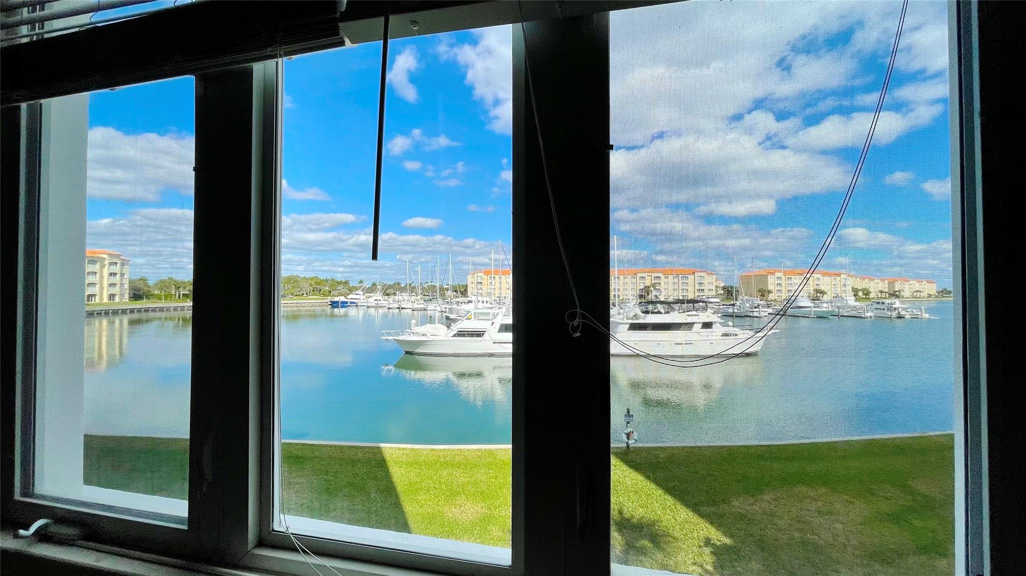 HARBOUR ISLE - Residential