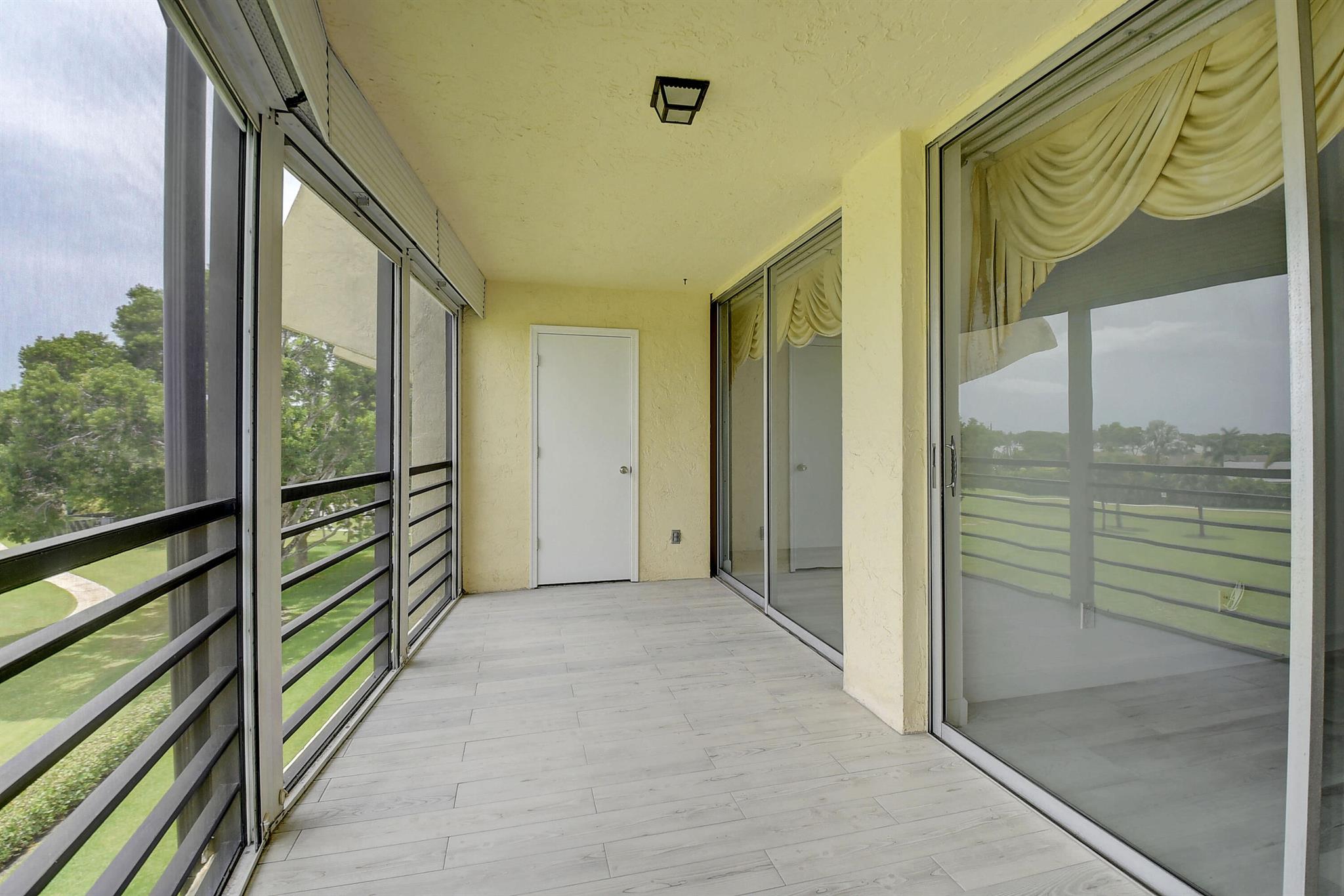 BARWOOD CONDO - Residential Lease