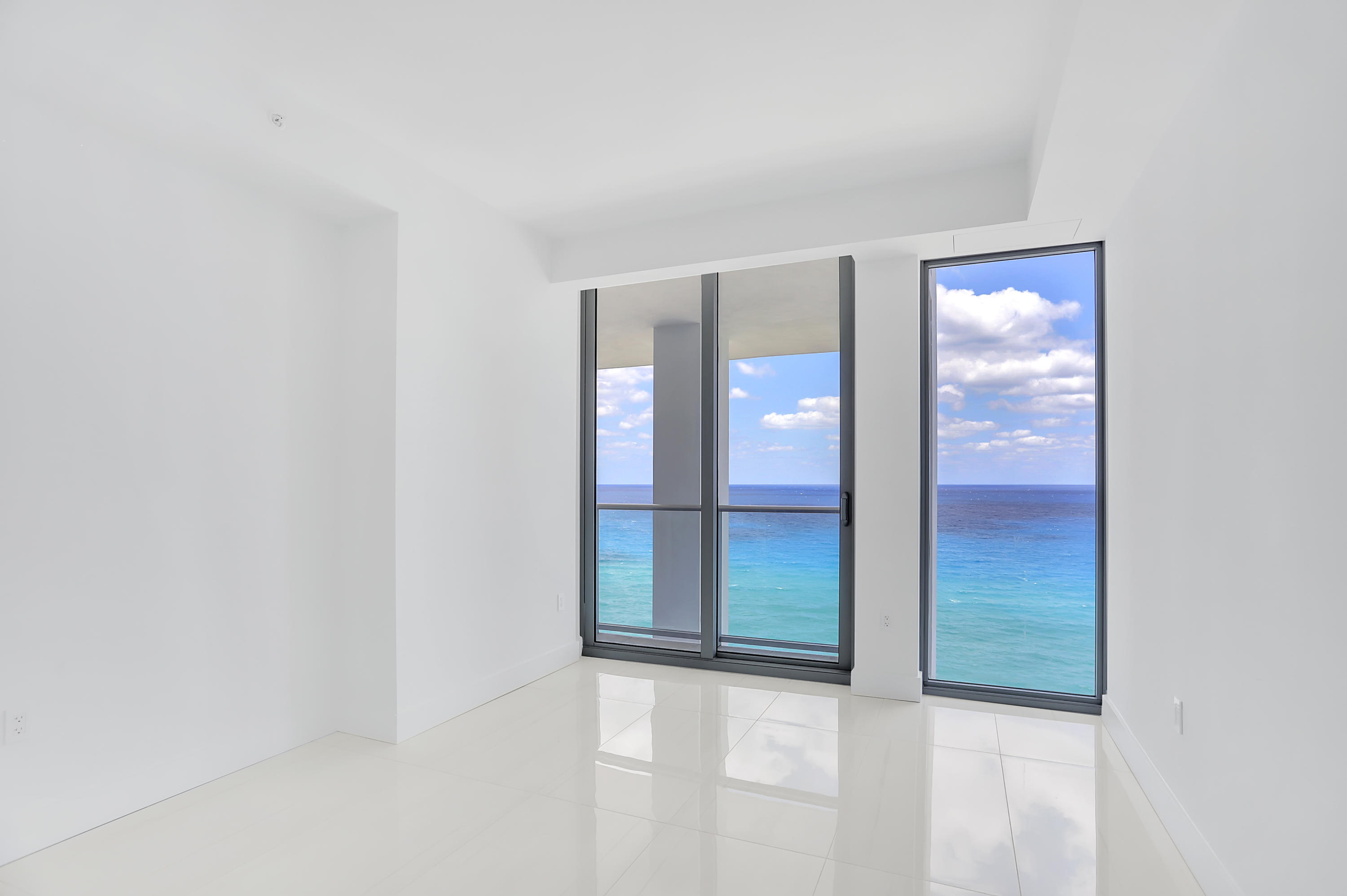 5000 NORTH OCEAN - Residential