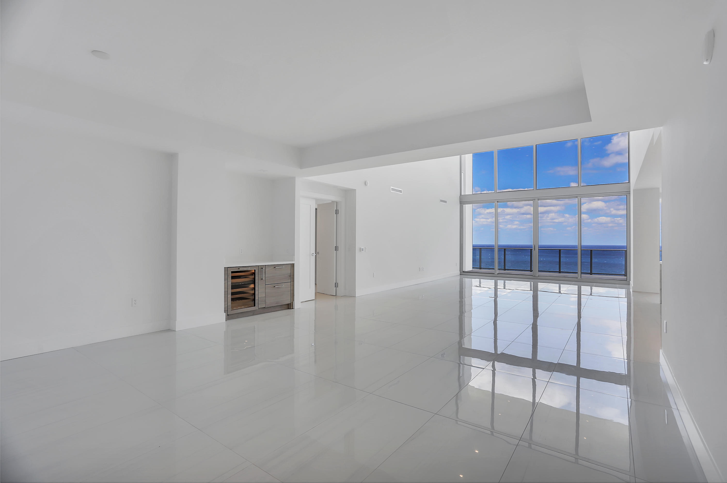 5000 NORTH OCEAN - Residential
