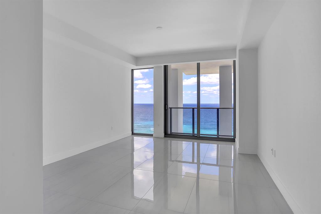 5000 NORTH OCEAN - Residential