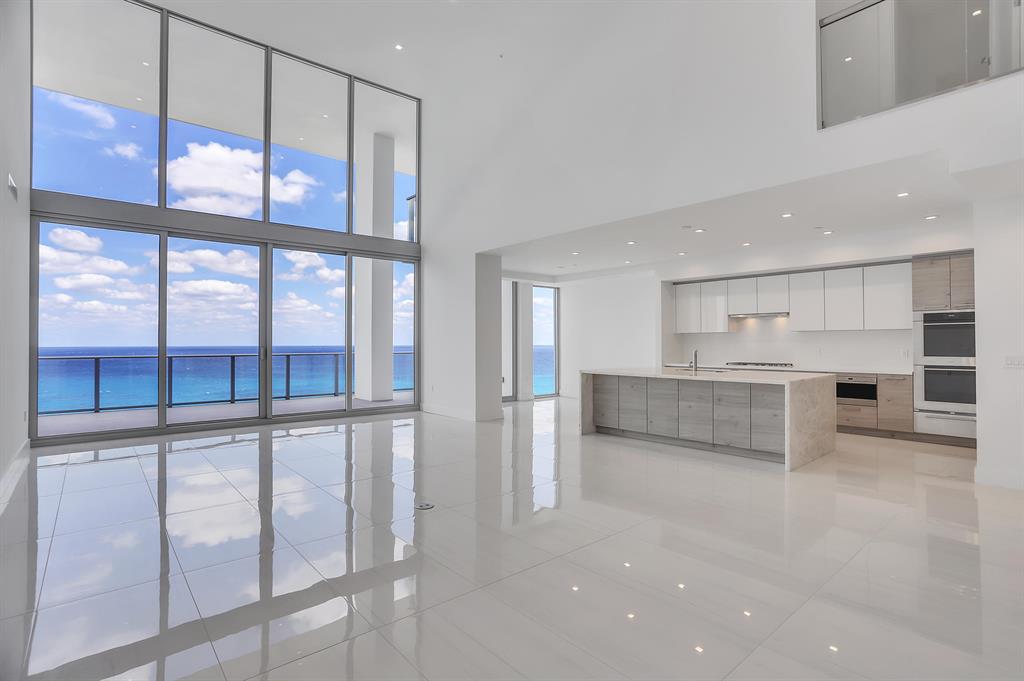 5000 NORTH OCEAN - Residential