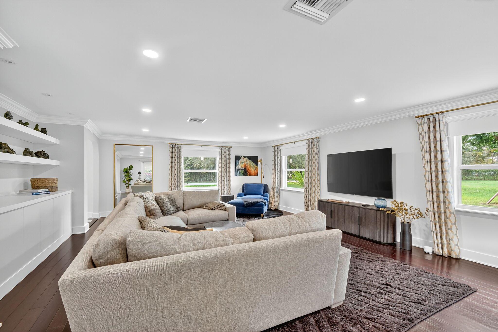 WELLINGTON AERO CLUB OF T - Residential Lease