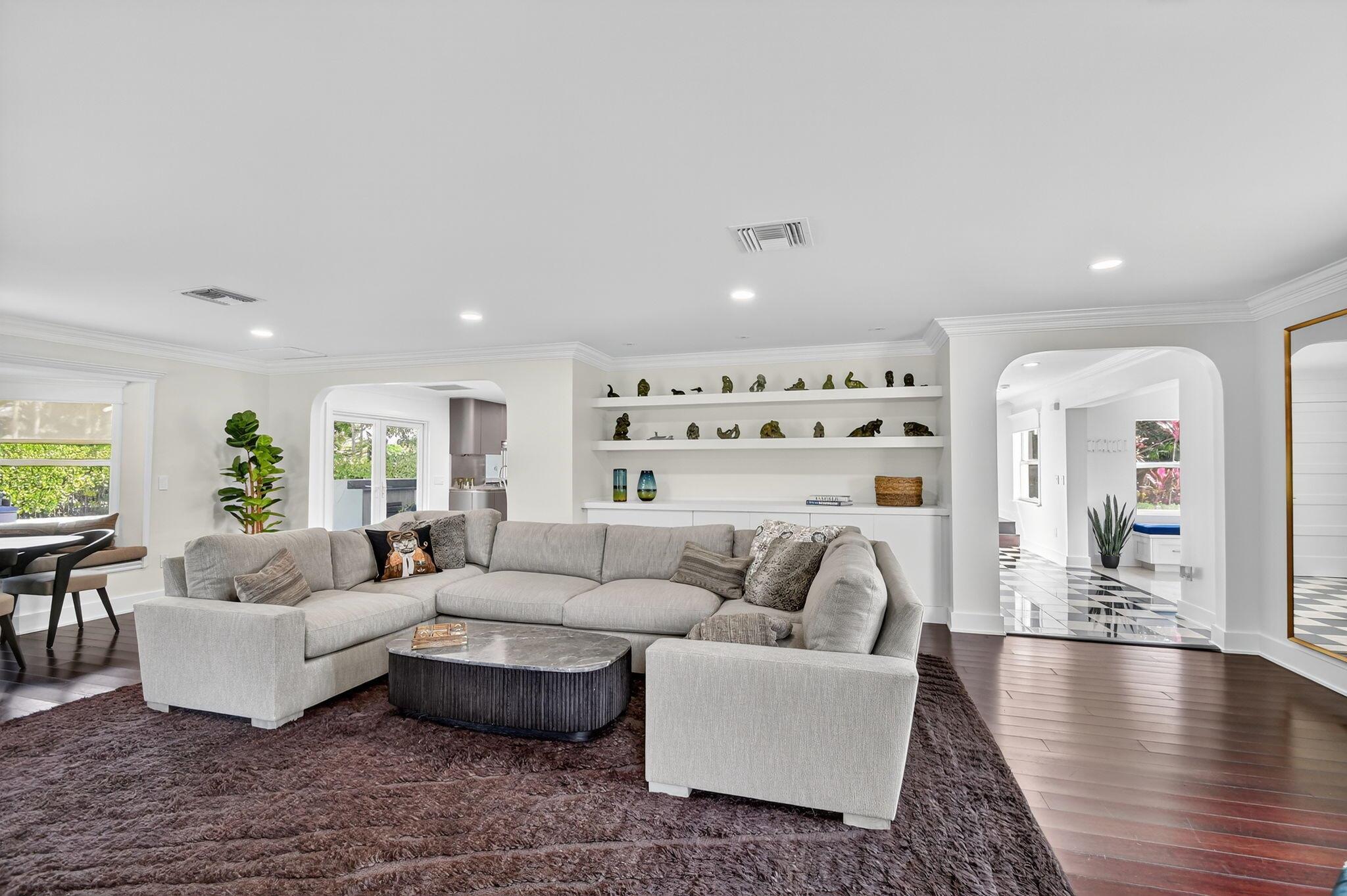 WELLINGTON AERO CLUB OF T - Residential Lease