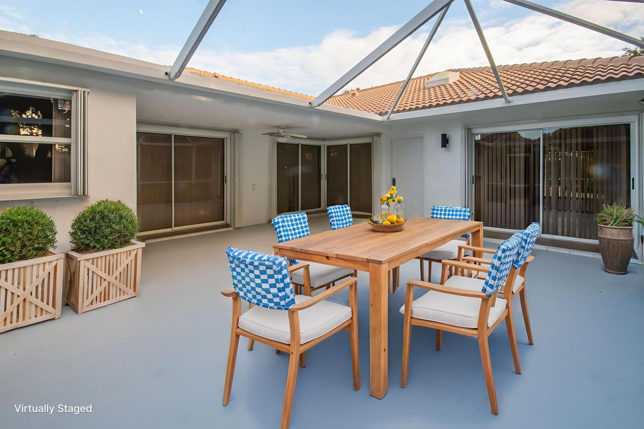 OAKS SUNTERRACE - Residential