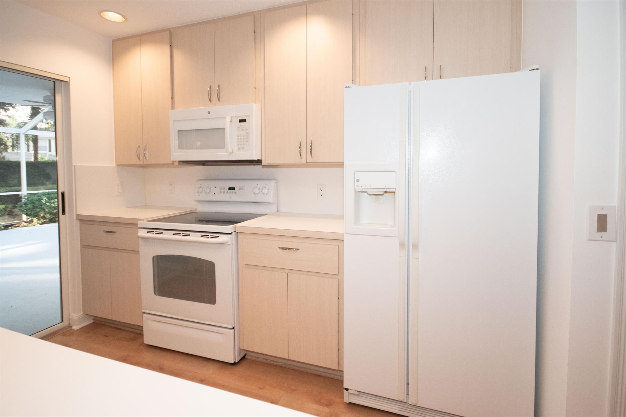 OAKS SUNTERRACE - Residential